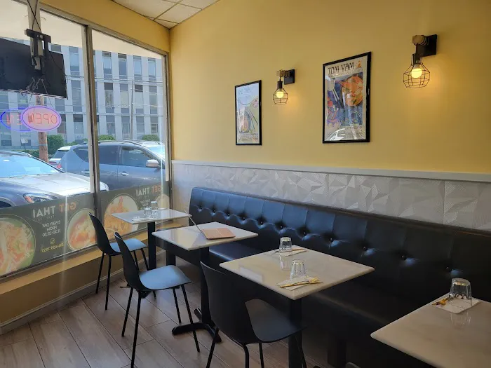Get Thai Takeaway Picture 8