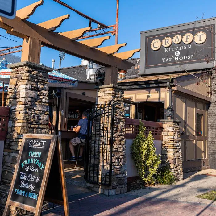 Craft Kitchen & Tap House Picture 2