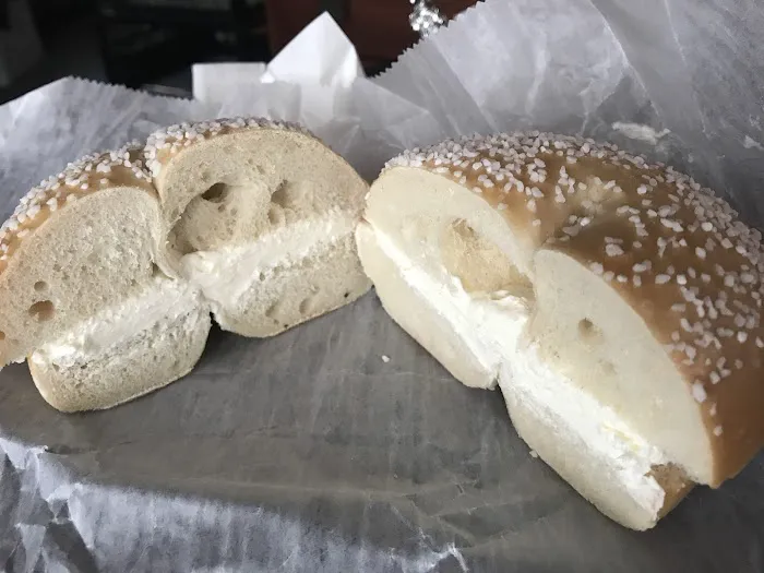 Union Bagel Cafe Picture 3