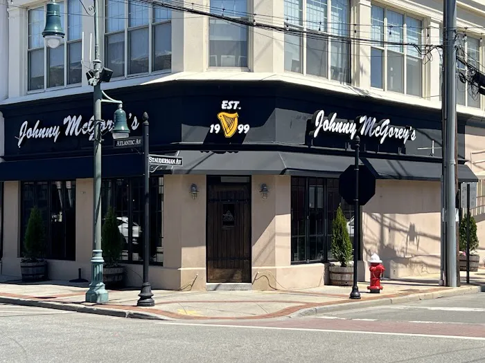 Johnny McGorey’s Picture 6