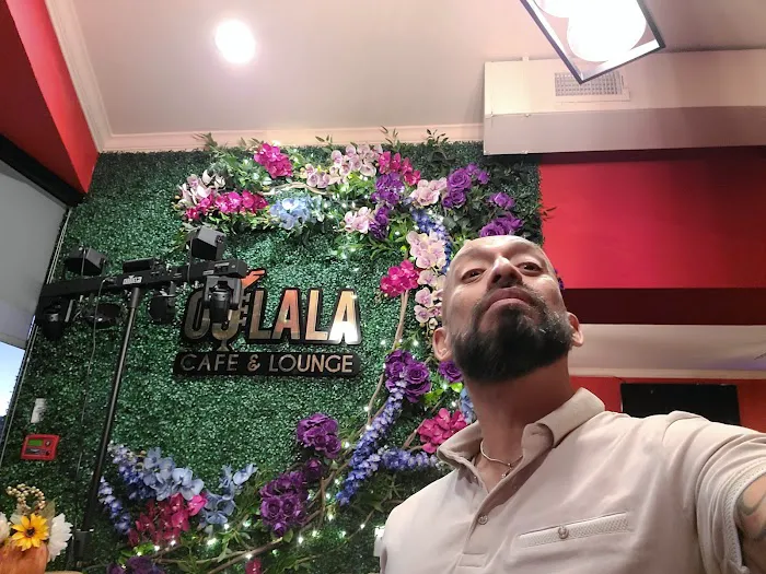 Oulala Restaurant and Lounge Picture 6