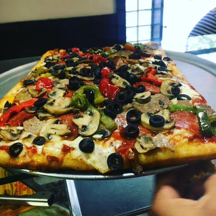 Interiano's Pizzeria & Ristorante Picture 4