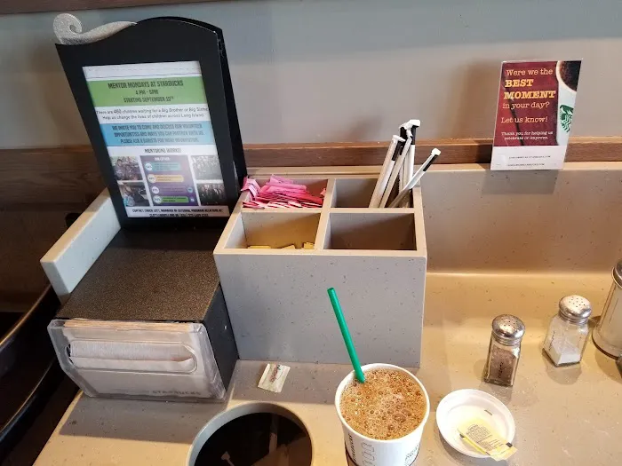 Starbucks Picture 10