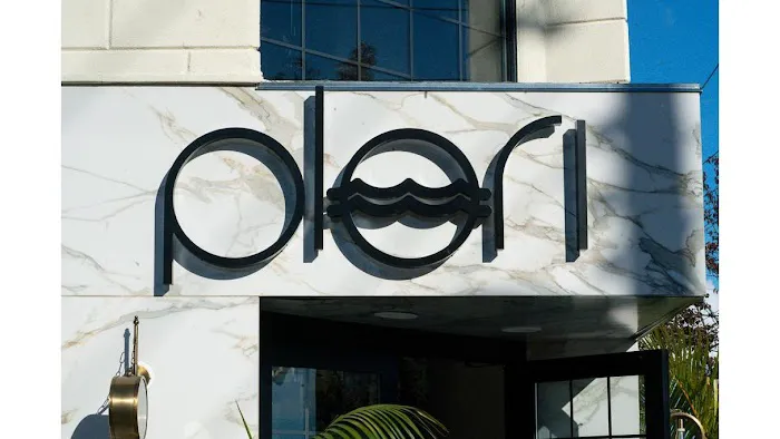 Plori Restaurant Picture 6