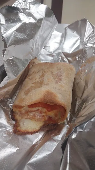 Gino's Pizzeria And Restaurant Picture 10