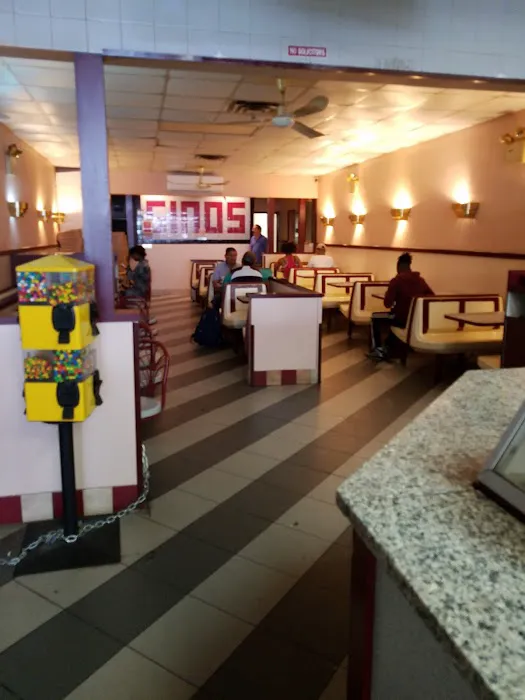 Gino's Pizzeria And Restaurant Picture 5
