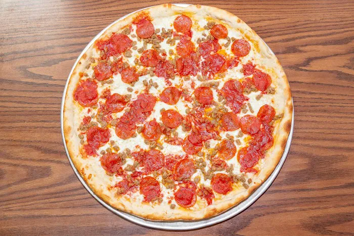 J&M Pizza Picture 9