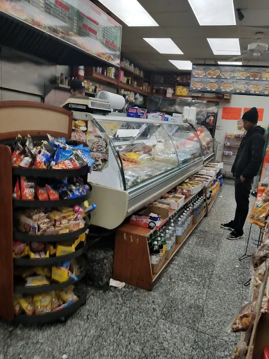 Rohan Deli Picture 10