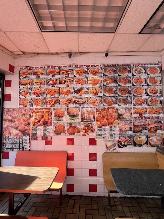 Crown Fried Chicken Far Rockaway Picture 4