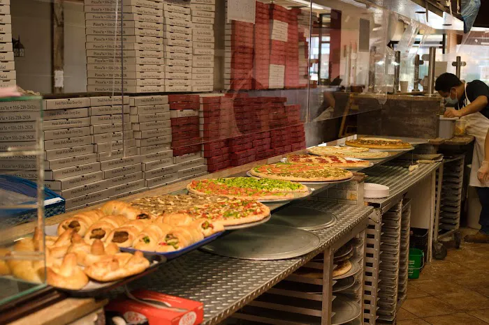 Pizza'le Pizzeria Picture 7