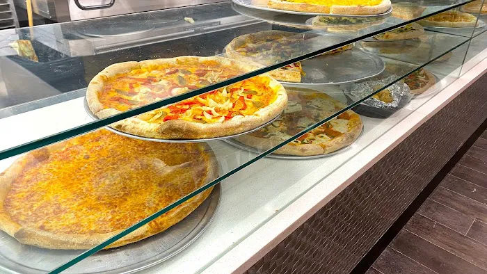 Central Pizza Co. Picture 9