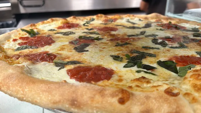 Central Pizza Co. Picture 8