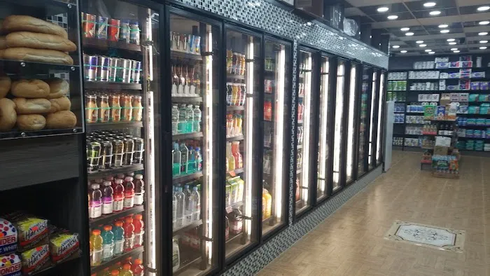 MB DELI Picture 10