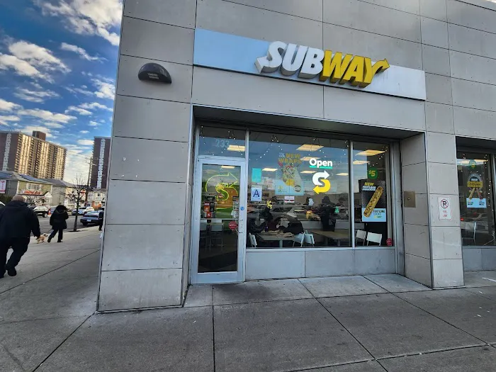 Subway Picture 6