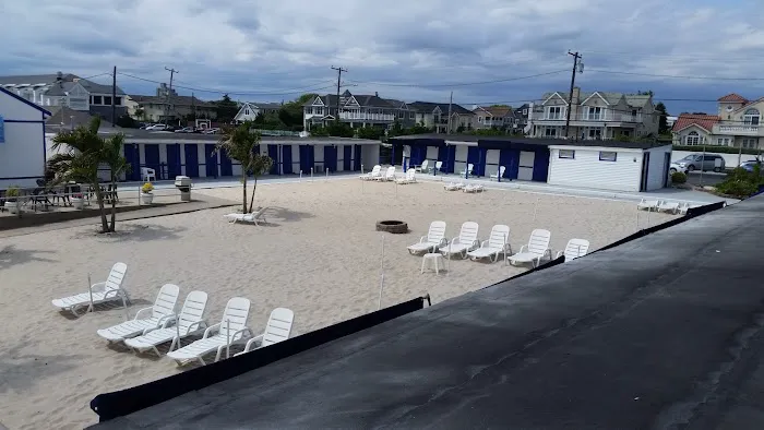 New York Beach Club & Restaurant ( Open to Public after 6pm ) Picture 5