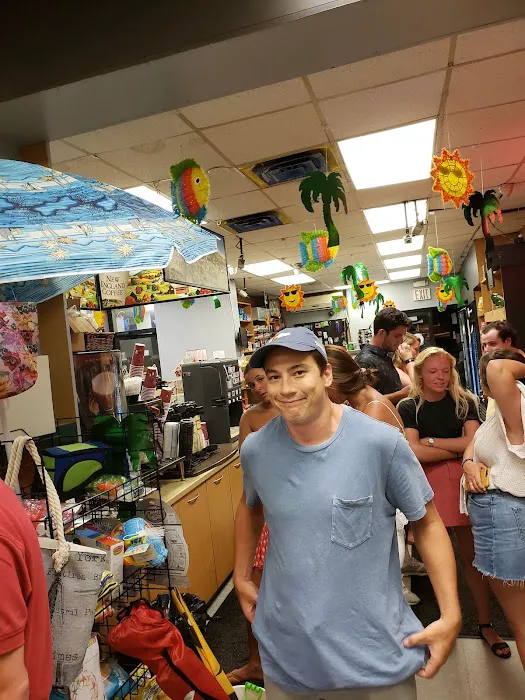 Beach Bagel & Deli Picture 10