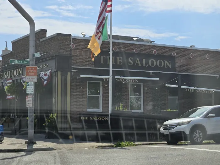 The Saloon Picture 3