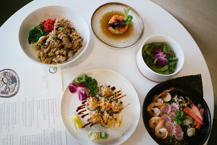 Moshi Moshi Sushi And Ramen (LBNY) Picture 6