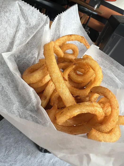 Munchy's Grill Picture 7