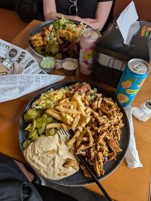 Munchy's Grill Picture 3
