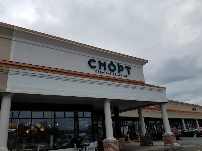 Chopt Creative Salad Co. Picture 3
