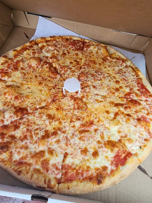 Previti Pizza & Papazzio Dining Picture 3