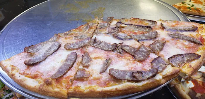 Previti Pizza & Papazzio Dining Picture 7