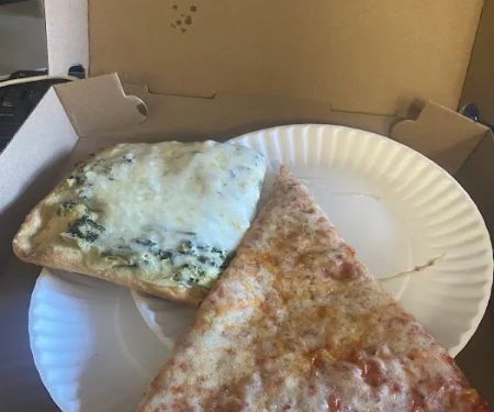 Luigi's Pizzeria of Mineola