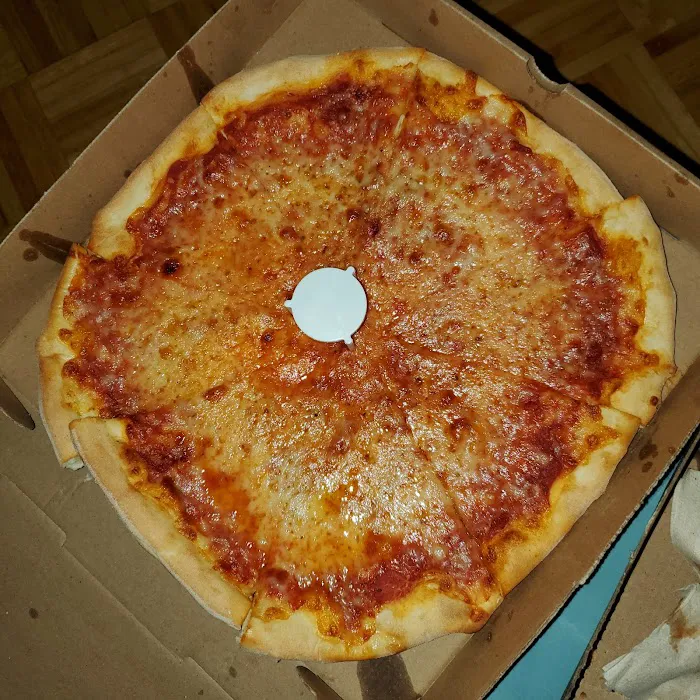 Luigi's Pizzeria of Mineola Picture 8