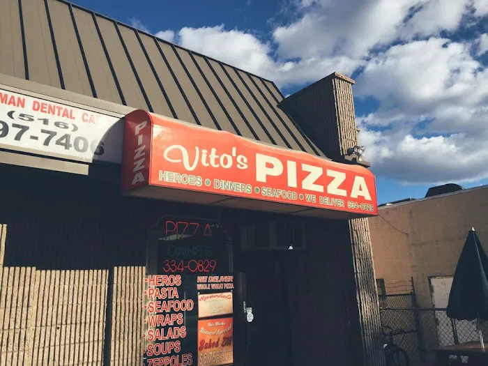 Vito's Pizzeria Picture 3