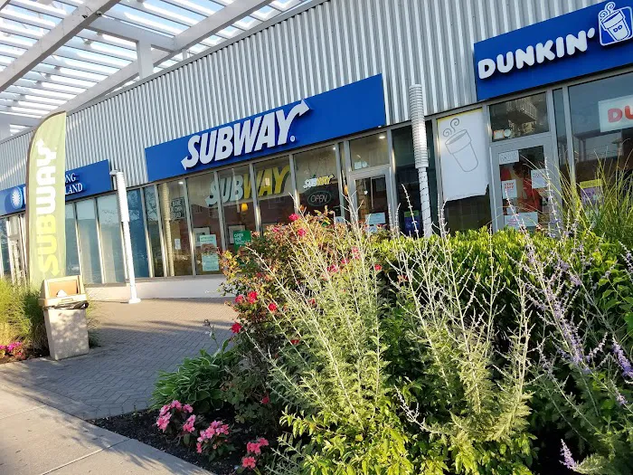 Subway Picture 4