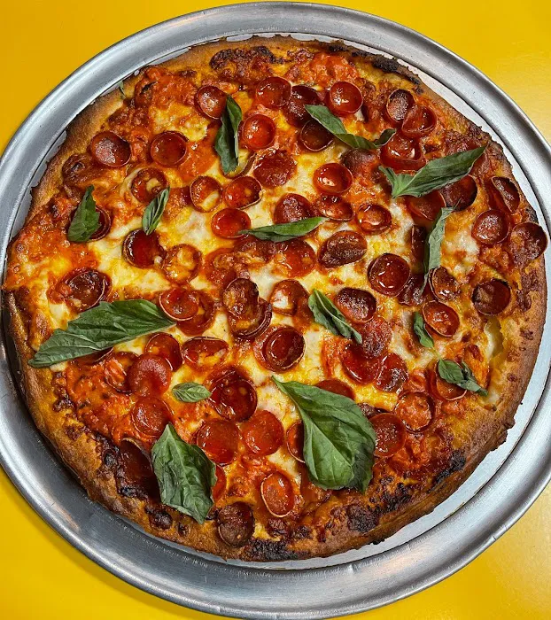 Hooks Pizza Parlor & Kitchen Picture 1