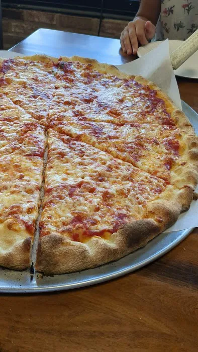 Hooks Pizza Parlor & Kitchen Picture 10