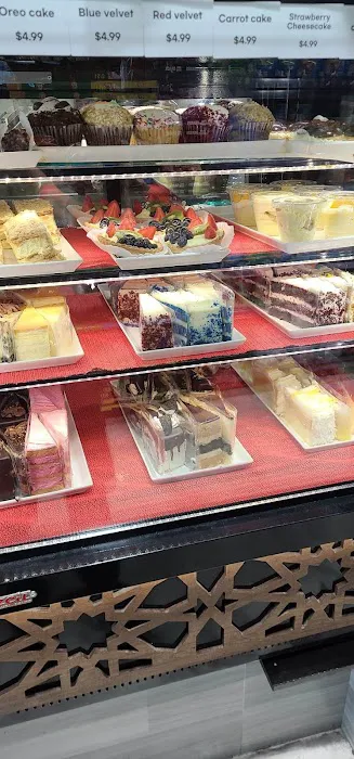 BEACH BREEZE DELI Picture 4