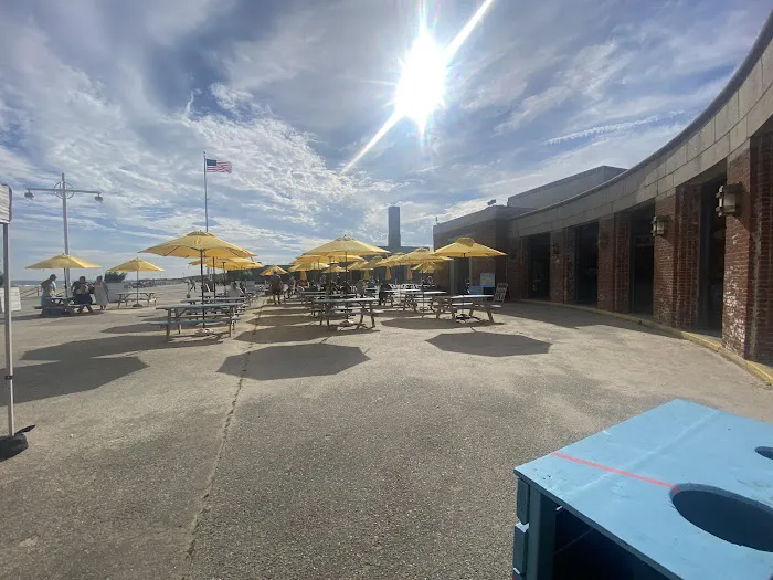 Riis Beach Bar & Concessions Picture 6