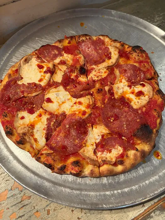 Frankies Pizza Shack Picture 6