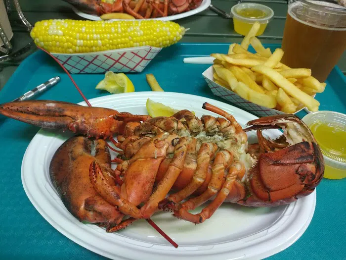 Jordan's Lobster Dock Picture 5