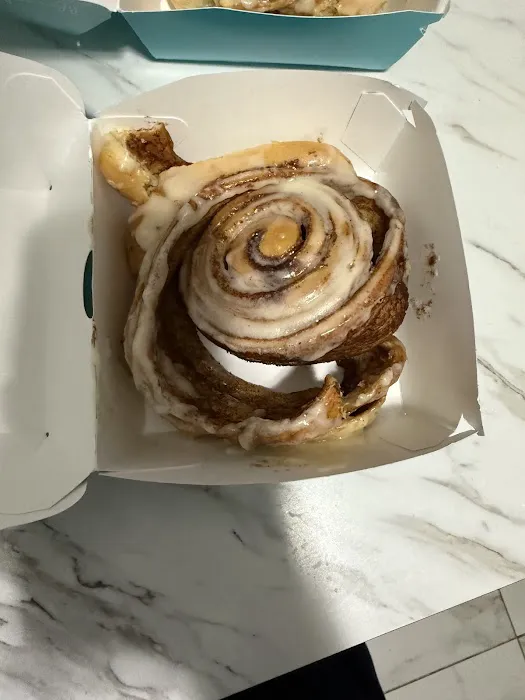 Cinnabon Picture 4