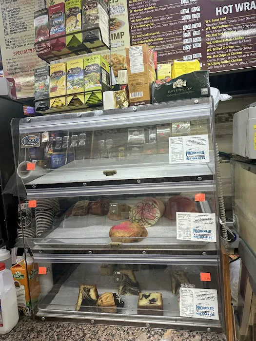 Brighton Gourmet Deli Picture 2