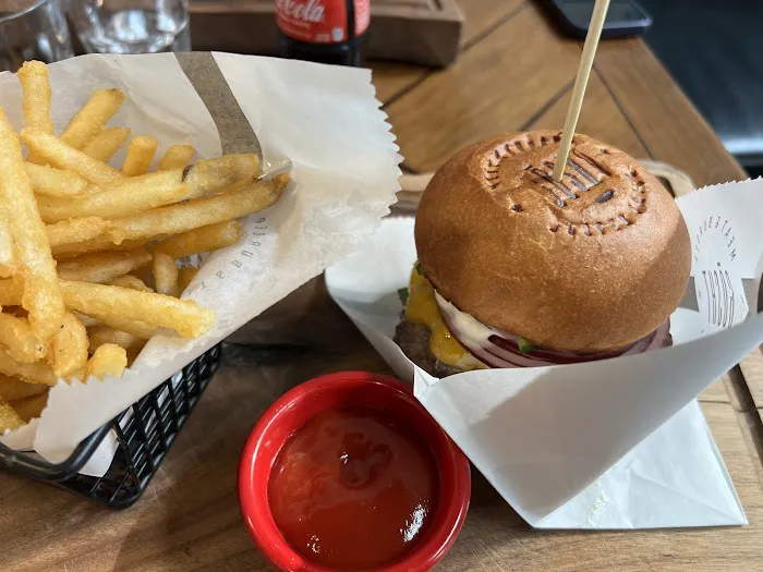 GOSHT | Restaurant | Halal Steakhouse & Burgers Picture 1