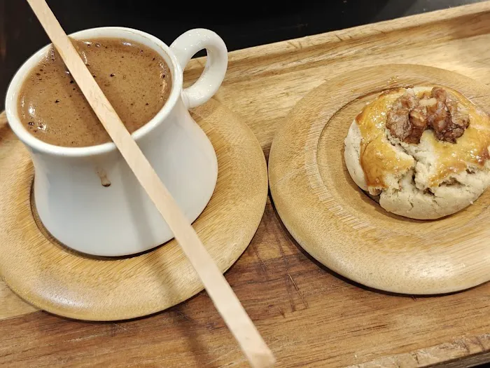 Pavlova Bakery Cafe Picture 1