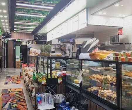 Rocco's Bagels, Deli & Grill