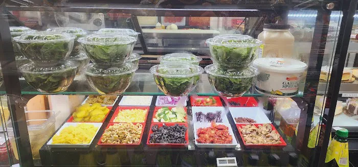 Rocco's Bagels, Deli & Grill Picture 8