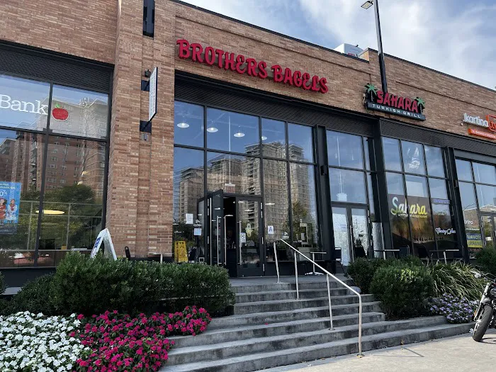Brothers Bagels Picture 9