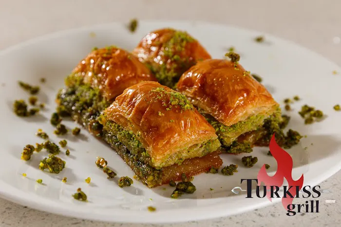 Turkiss grill Picture 3