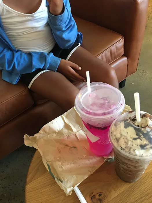 Starbucks Picture 1