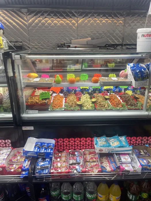 Eat in Deli Picture 10