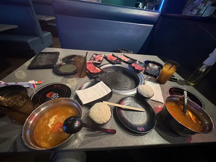 KPOT Korean BBQ & Hot Pot Picture 4