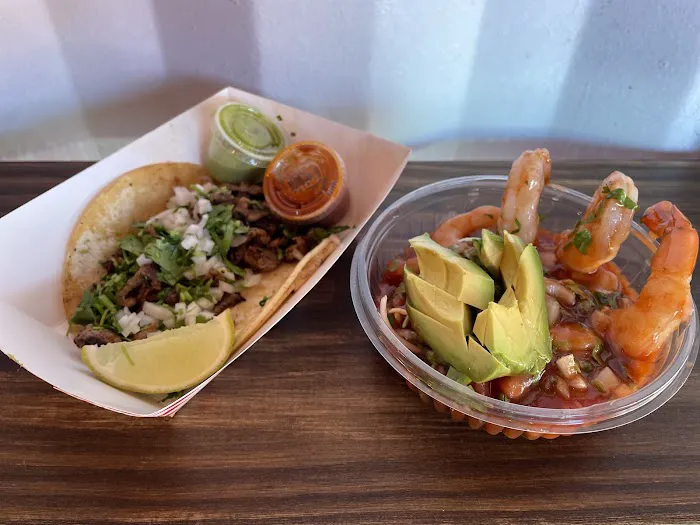 Taqueria El Torito To Go Picture 9