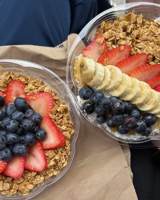Baya Bar Coney Island - Acai & Smoothie Shop Picture 8